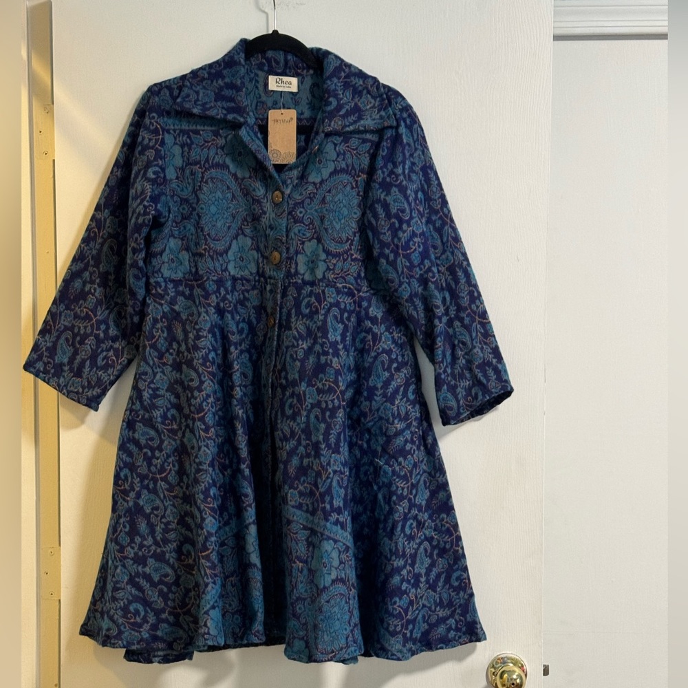 Henna shawl with printed Hem mexi pechle with button